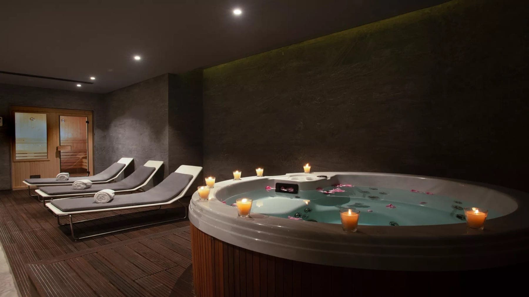 Intercontinental Semiramis